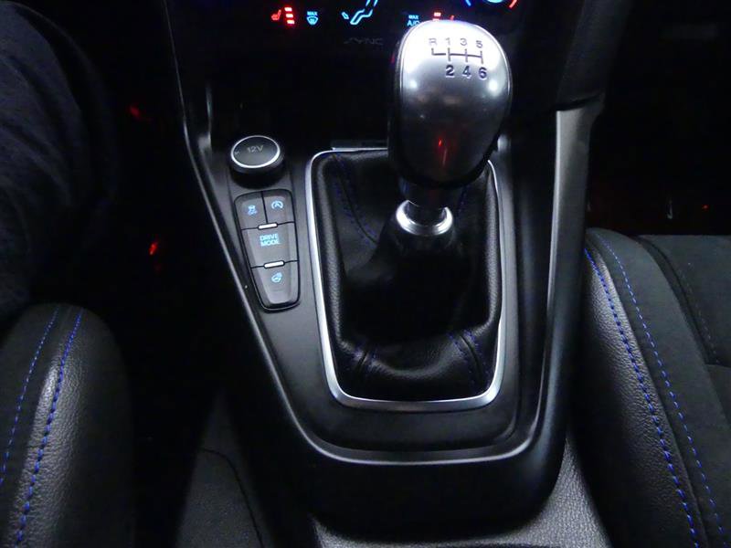 Used 2018 Ford Focus RS AWD/4WD image 16
