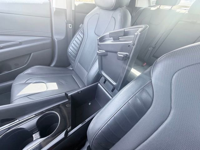 Used 2023 Hyundai Elantra Limited image 19