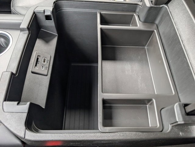 Used 2021 Chevrolet Tahoe LT w/ Luxury Package image 20