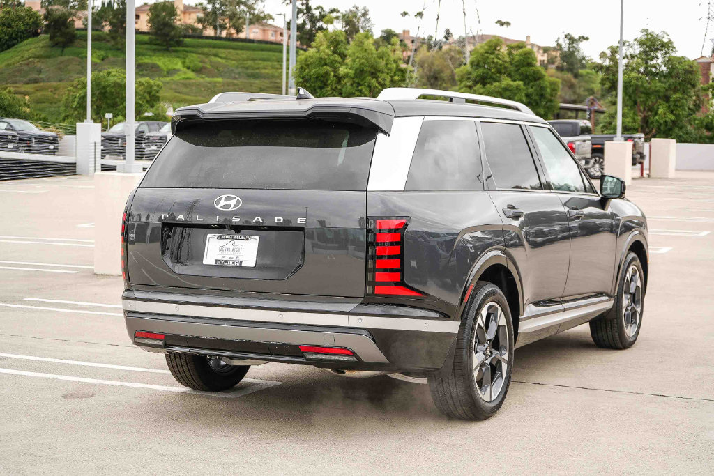New 2026 Hyundai Palisade Limited FWD image 6