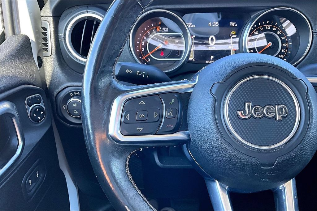 Certified 2020 Jeep Gladiator Overland AWD/4WD image 6