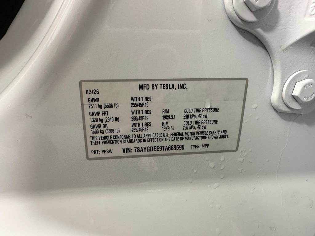Used 2026 Tesla Model Y AWD image 44
