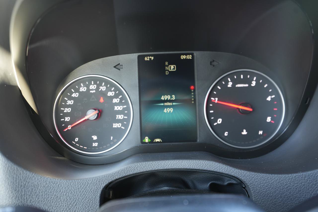 Used 2024 Mercedes-Benz Sprinter 2500 image 19