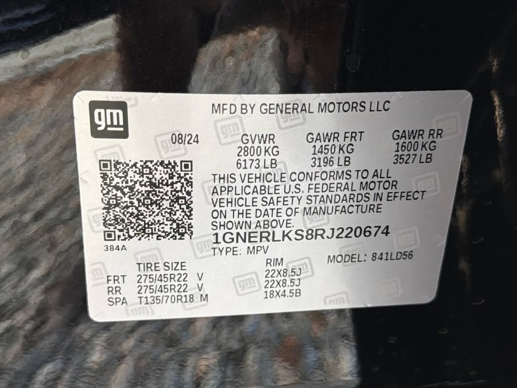 Used 2024 Chevrolet Traverse RS FWD image 42