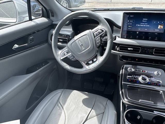 Certified 2023 Lincoln Nautilus Reserve FWD image 14