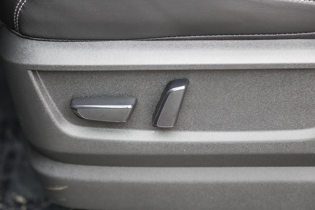 New 2026 Nissan Armada SV image 24