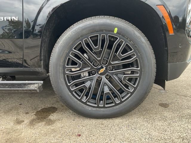 New 2026 Chevrolet Suburban High Country AWD/4WD image 24