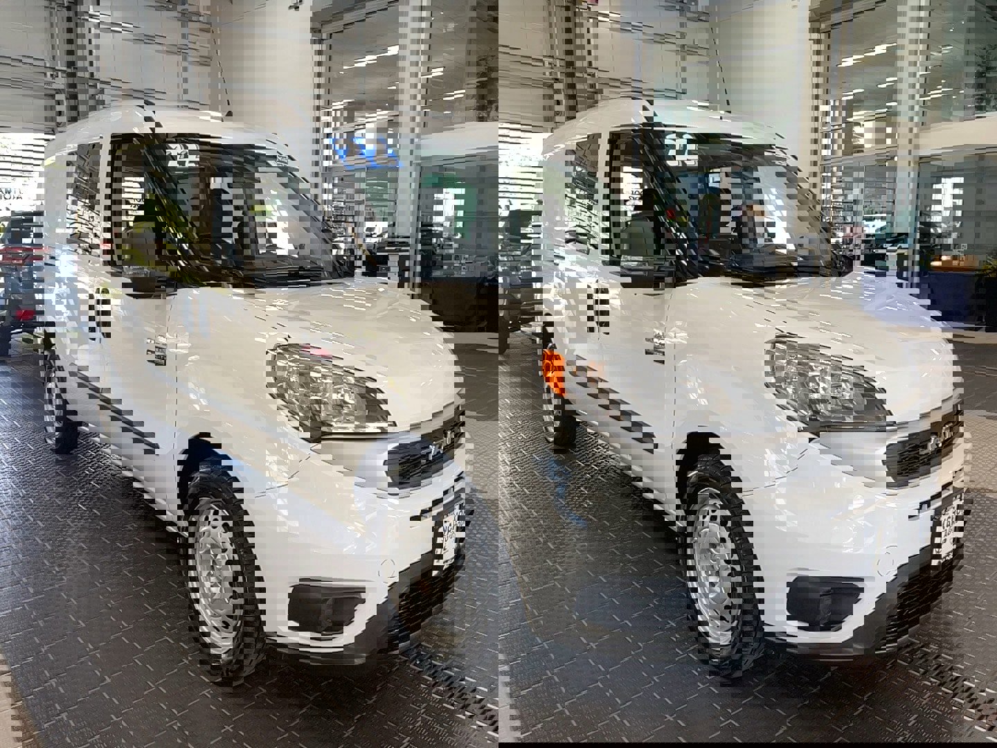 Used 2022 RAM ProMaster City Wagon image 1