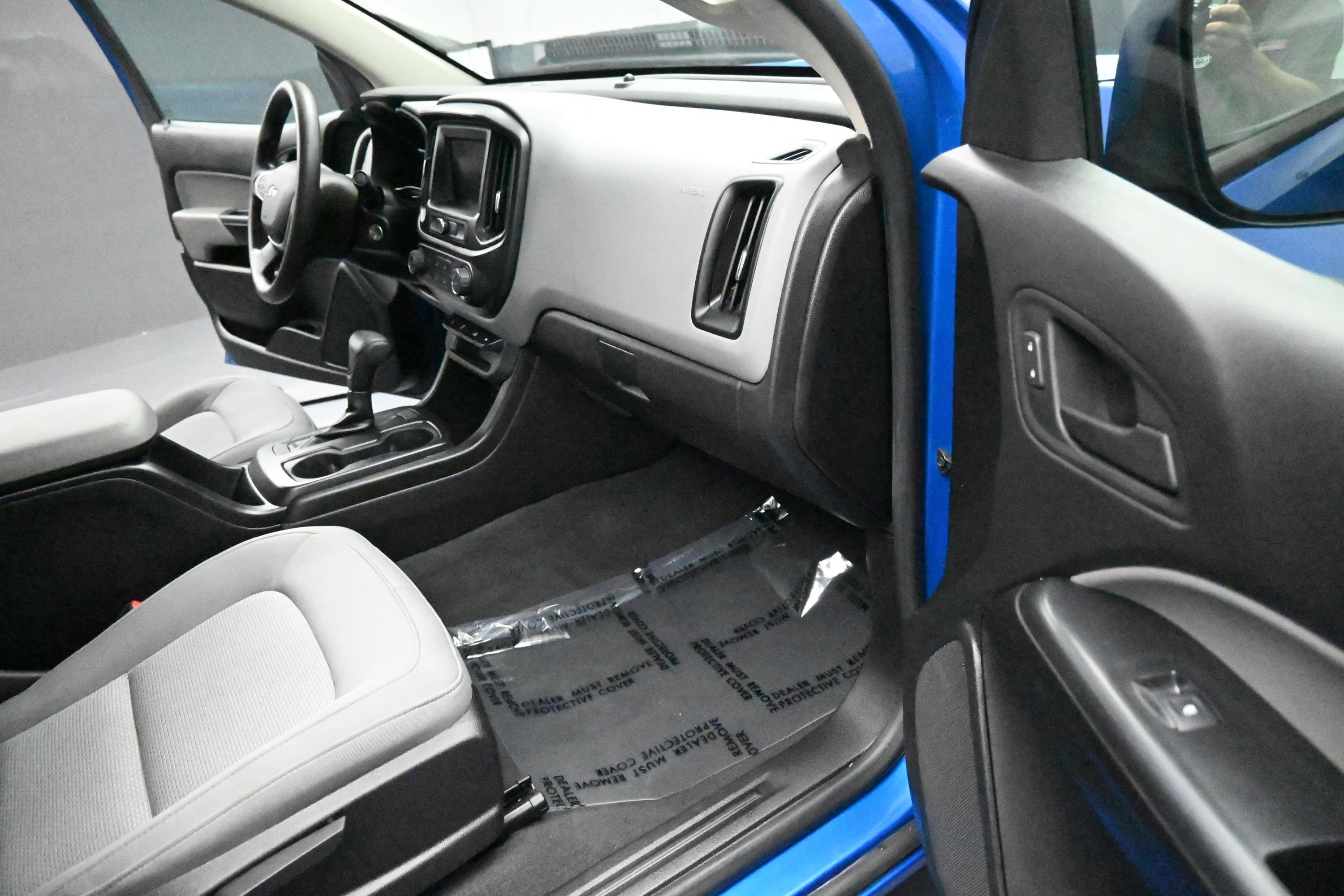 Used 2021 Chevrolet Colorado W/T w/ Custom Special Edition AWD/4WD image 19