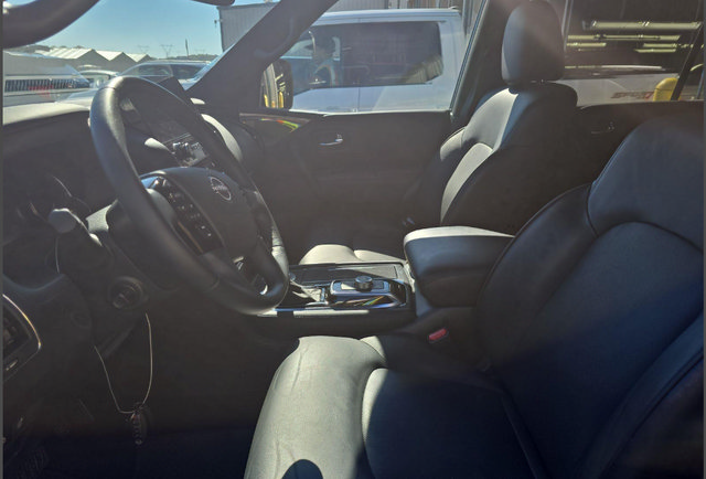 Certified 2024 Nissan Armada SL w/ Midnight Edition Package AWD/4WD image 10