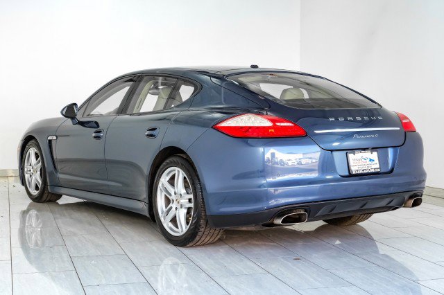 Used 2012 Porsche Panamera 4 image 8