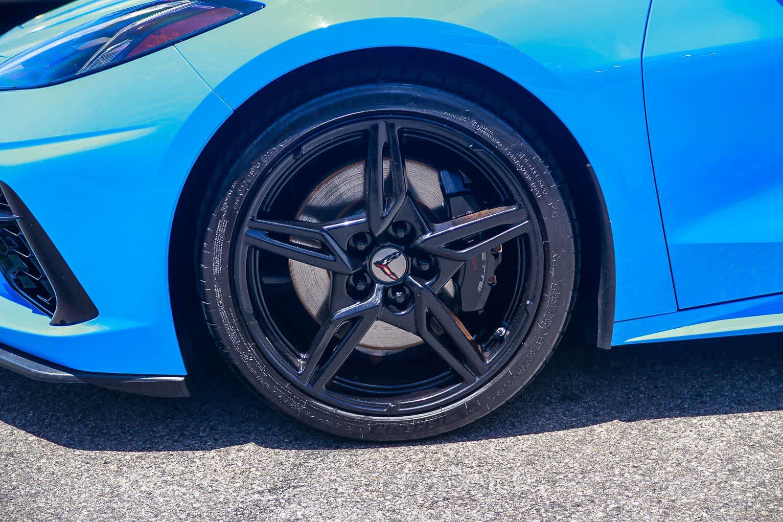Used 2023 Chevrolet Corvette Stingray Coupe w/ Z51 Performance Package RWD image 8