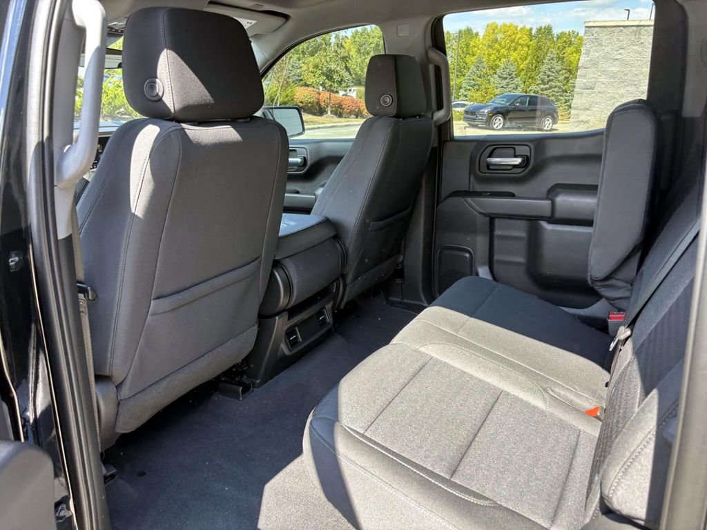 Used 2023 Chevrolet Silverado 1500 Custom Trail Boss image 26