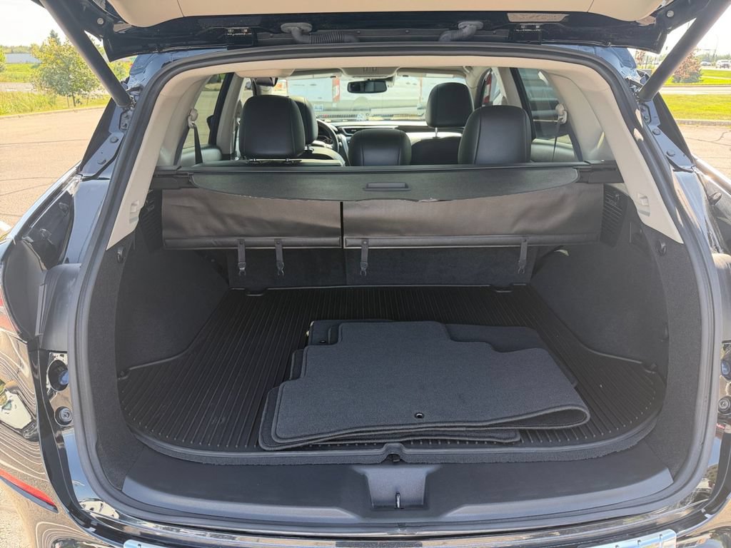 Used 2023 Nissan Murano Platinum AWD/4WD image 25