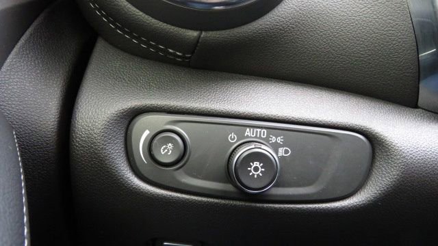 Used 2024 Chevrolet Blazer LT w/ Midnight/Sport Edition image 24