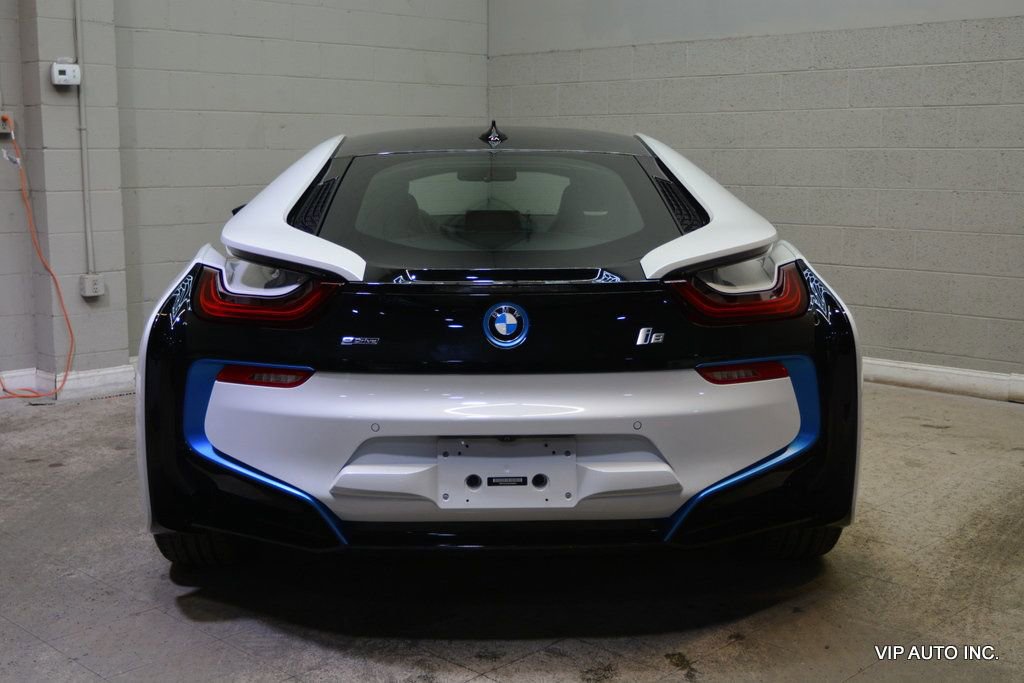 Used 2014 BMW i8 image 6