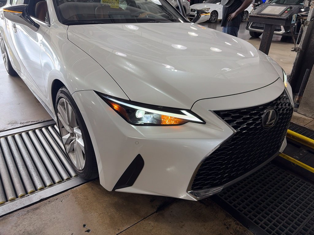 Used 2025 Lexus IS 300 w/ Comfort Package RWD image 1