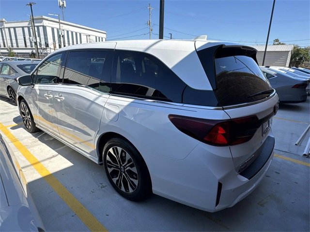 New 2026 Honda Odyssey Elite image 2