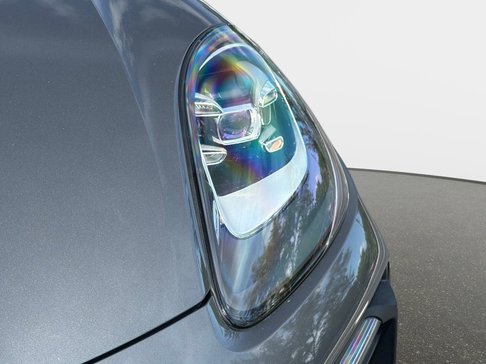 Used 2019 Porsche Cayenne S AWD/4WD image 9