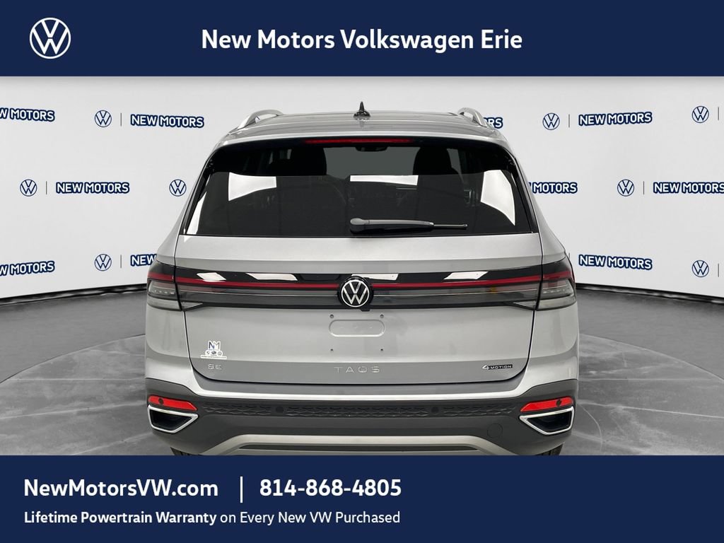 New 2026 Volkswagen Taos SE AWD/4WD image 3