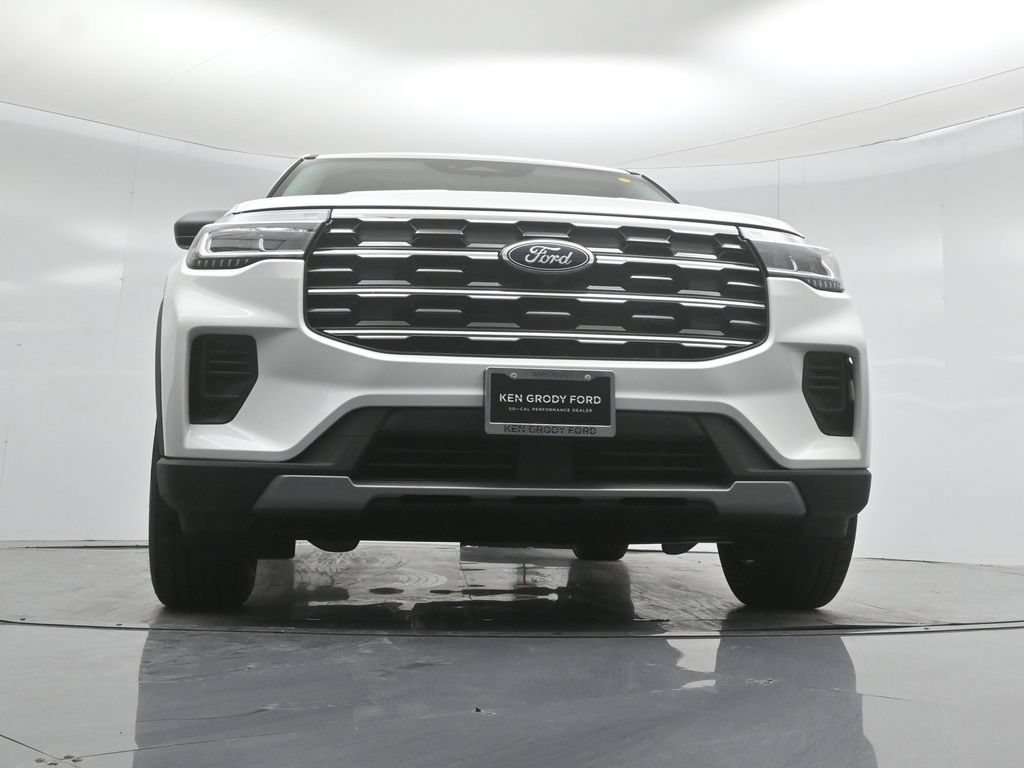 New 2026 Ford Explorer Active RWD image 43