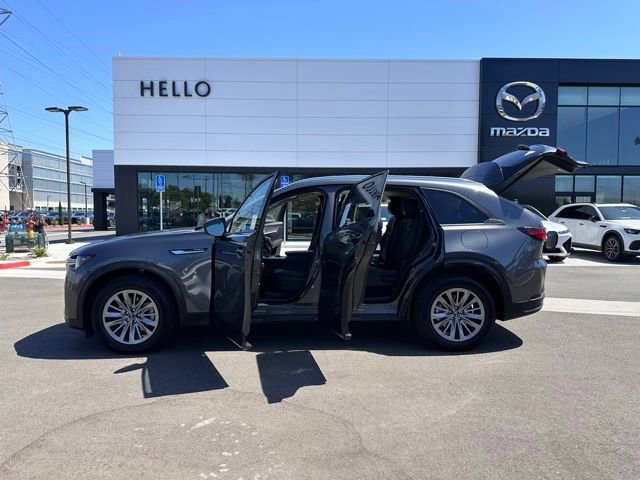 Used 2024 MAZDA CX-90 Plug-In Hybrid w/ Preferred AWD/4WD image 28