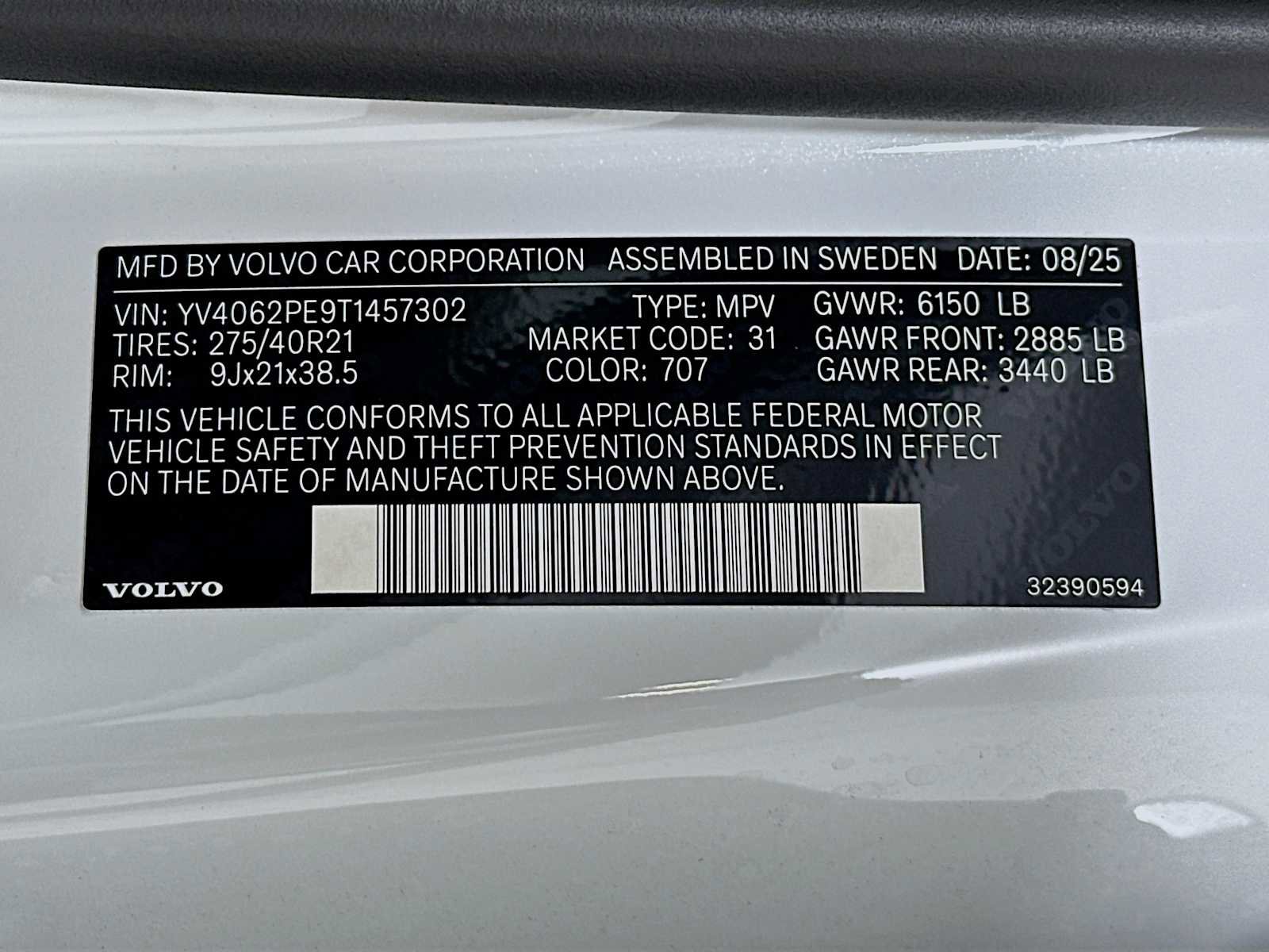 New 2026 Volvo XC90 B6 Plus w/ Protection Package Premier image 32