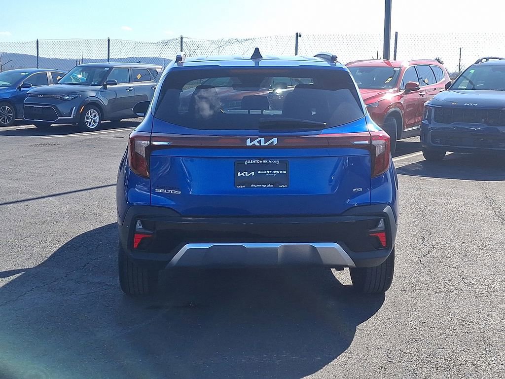 Certified 2024 Kia Seltos S image 5