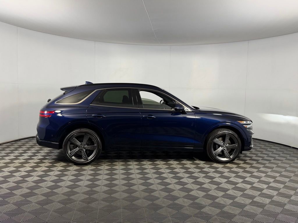 Used 2023 Genesis GV70 2.5T w/ Sport Prestige Package image 6