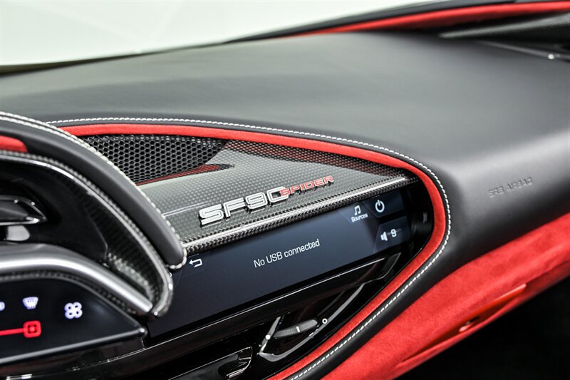 Used 2023 Ferrari SF90 Spider AWD/4WD image 33