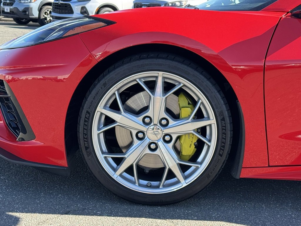 Used 2020 Chevrolet Corvette Stingray Premium Cpe w/ 3LT Preferred Equipment Group image 38