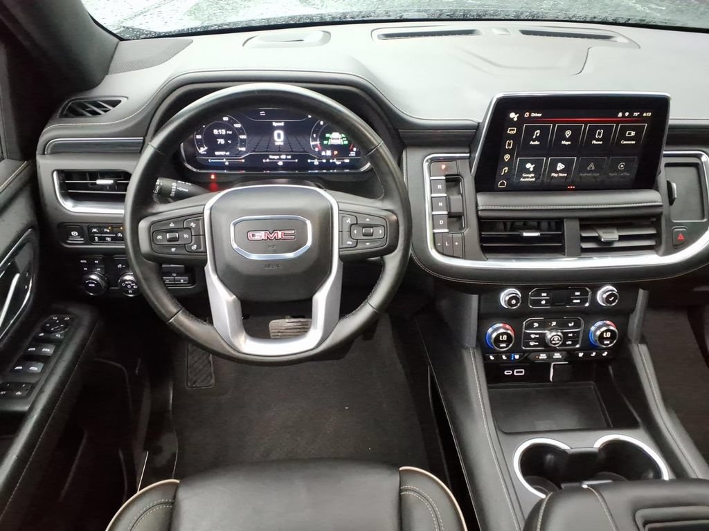 Certified 2024 GMC Yukon XL SLT w/ SLT Premium Package AWD/4WD image 21