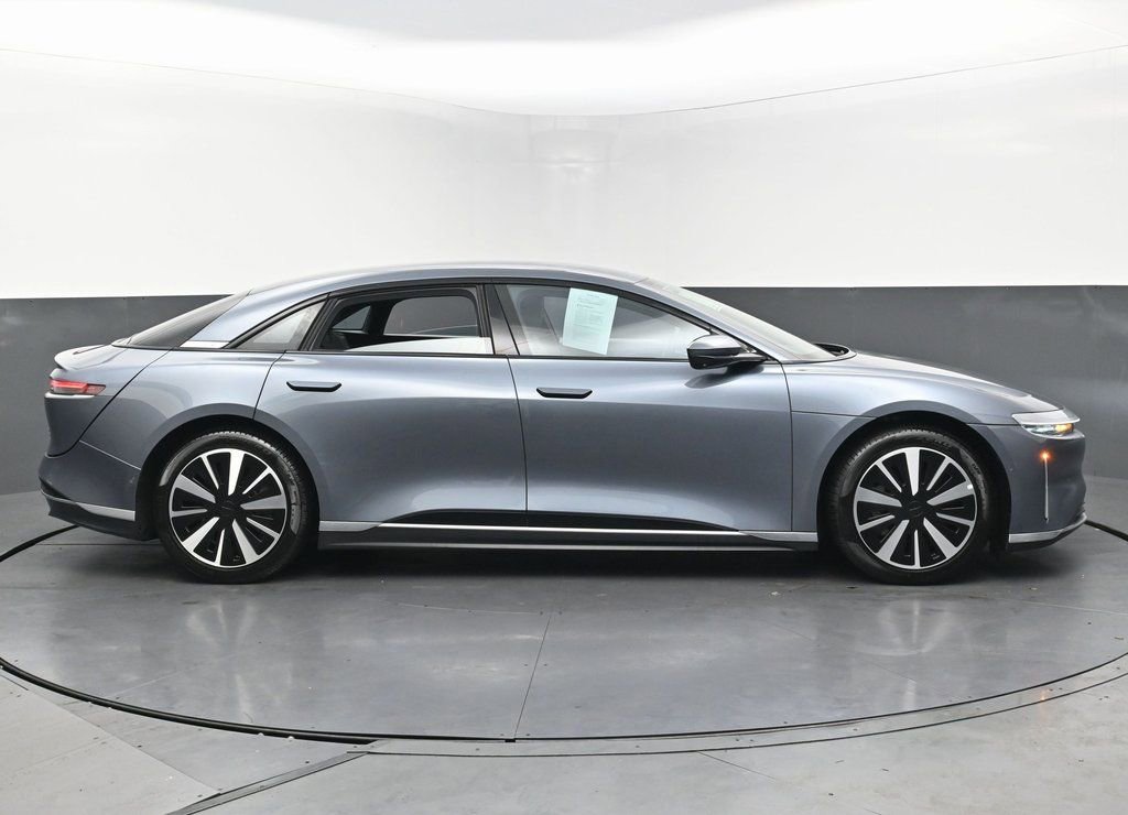 Used 2024 Lucid Air Touring image 5