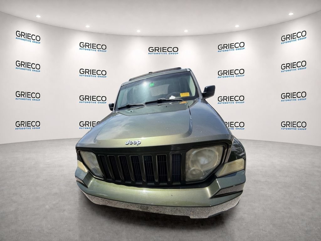 Used 2009 Jeep Liberty Sport w/ Popular Equipment Group AWD/4WD image 2