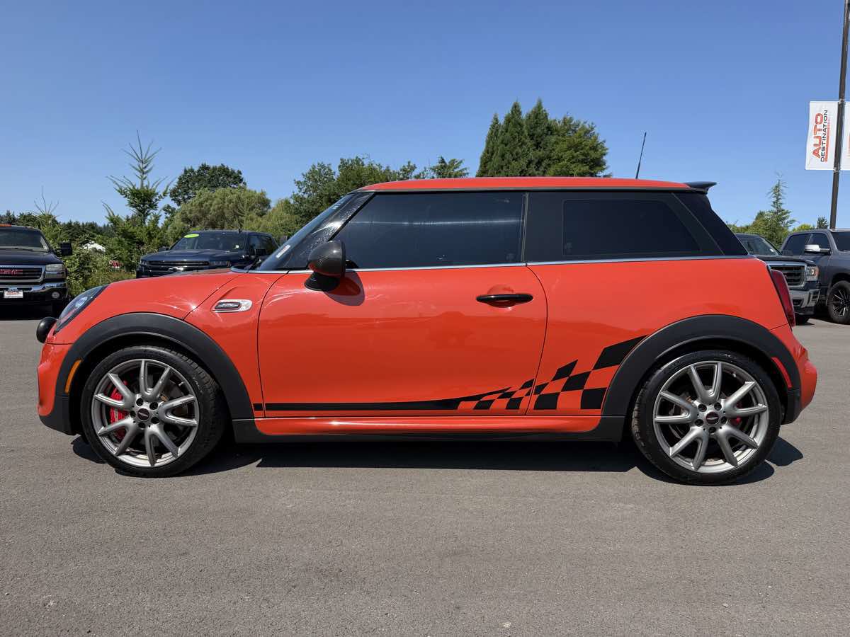 Used 2019 MINI Cooper John Cooper Works w/ Storage Package FWD image 5