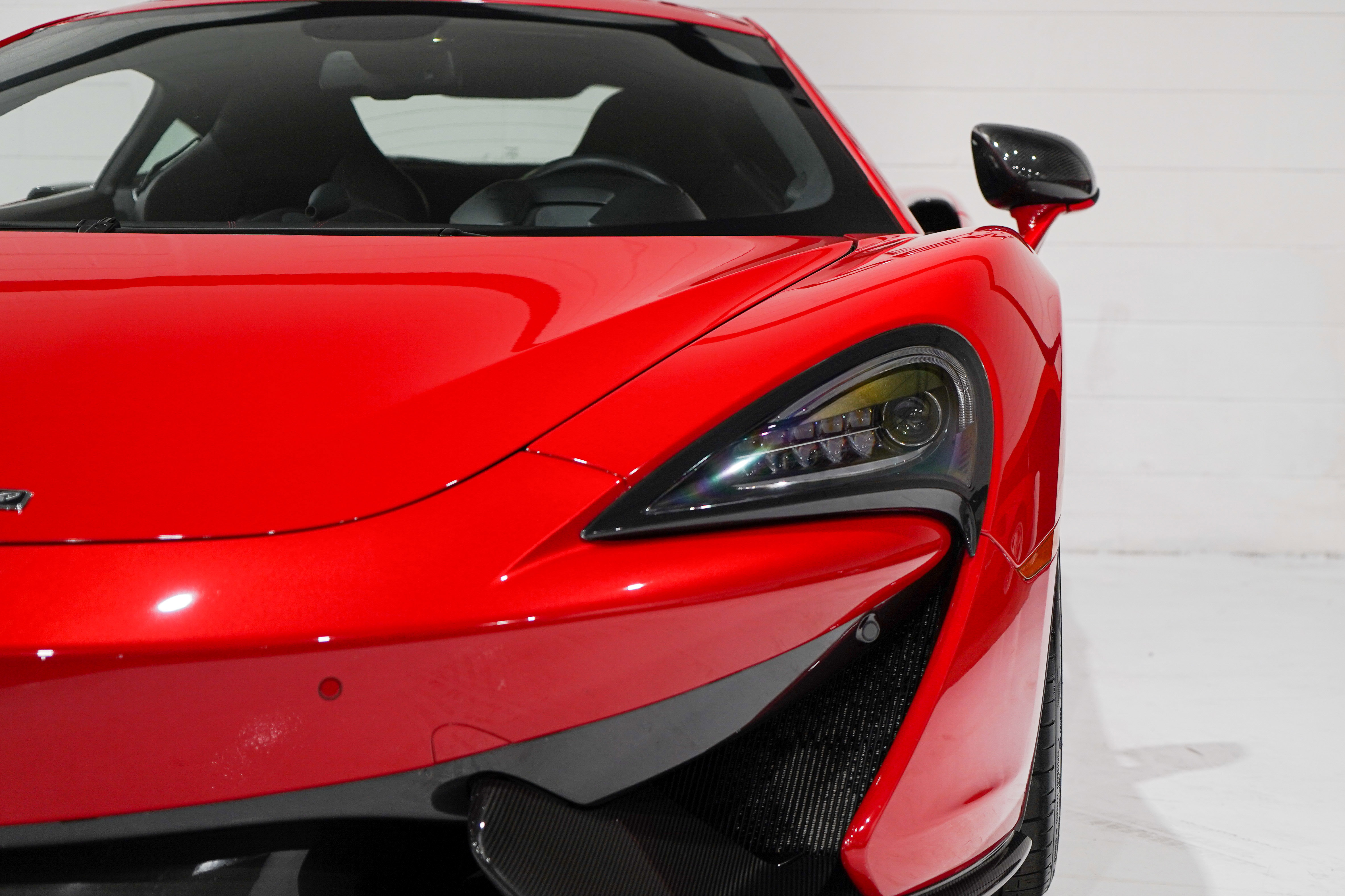 Used 2017 McLaren 570S Coupe RWD image 26