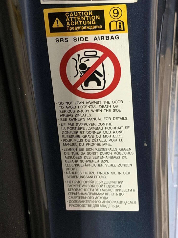 Used 2012 Toyota RAV4 Limited w/ Premium Plus Value Pkg image 19