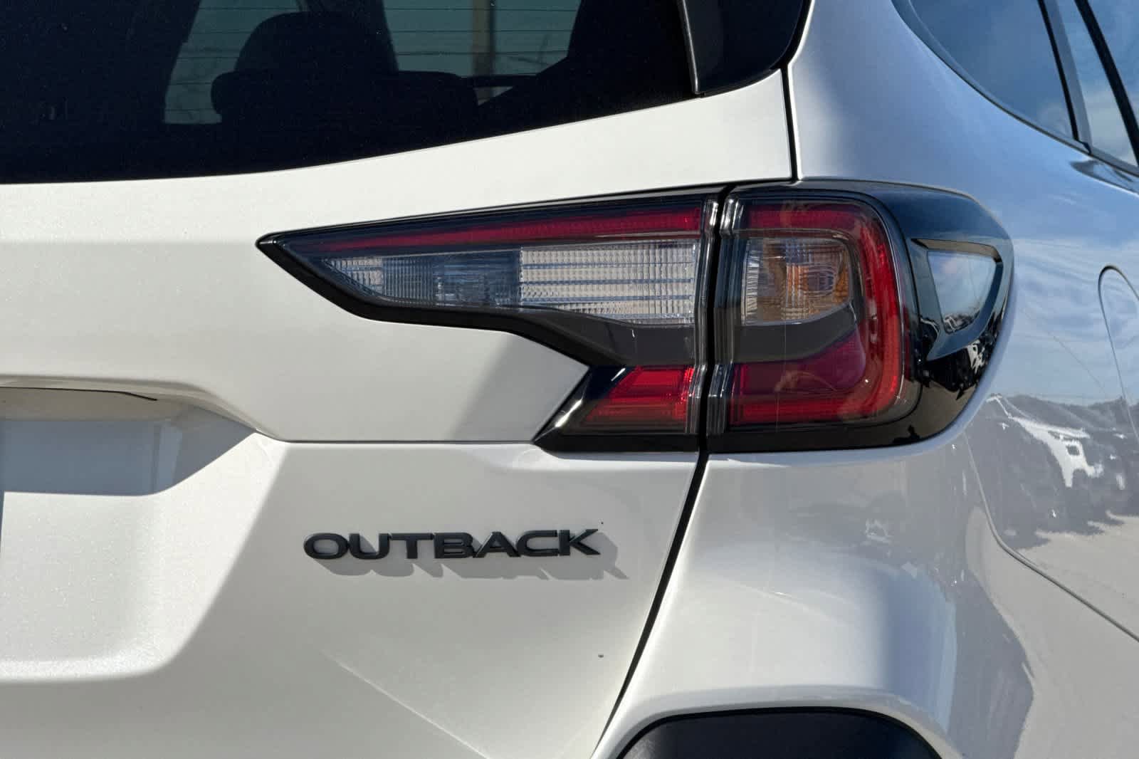 Certified 2025 Subaru Outback Onyx Edition w/ Popular Package #2 AWD/4WD image 26