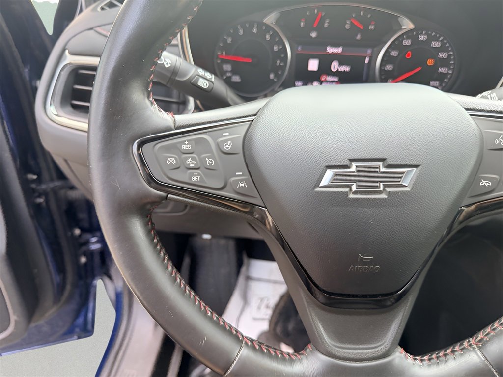 Used 2022 Chevrolet Equinox RS w/ RS Leather Package image 25