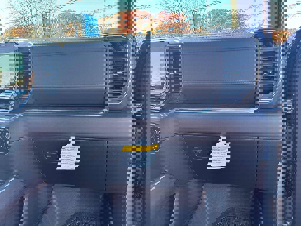 New 2026 GMC Sierra 2500 SLT w/ SLT Premium Package image 63