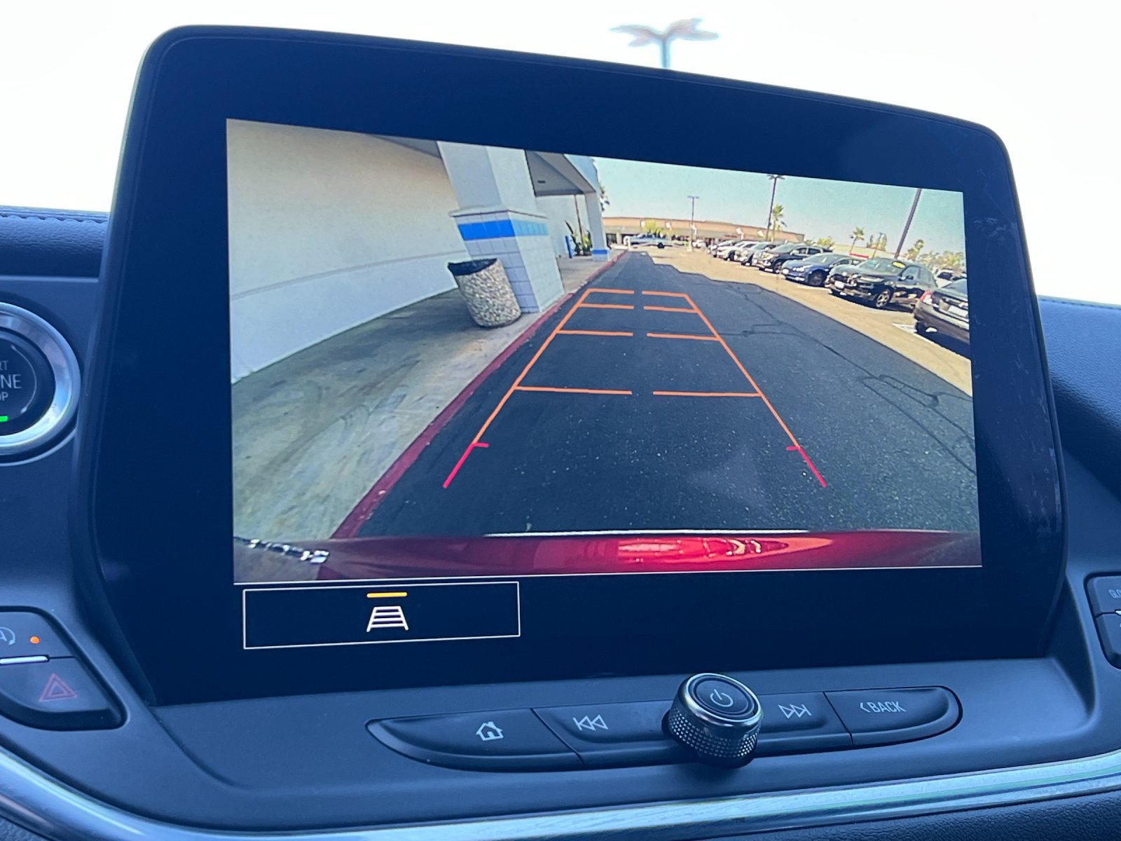 Used 2023 Chevrolet Blazer LT FWD image 19