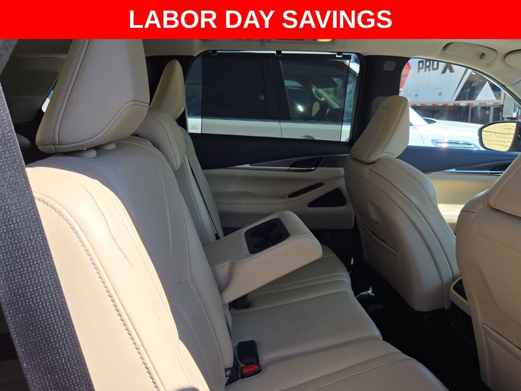 Used 2023 INFINITI QX60 Luxe w/ Cargo Package AWD/4WD image 16