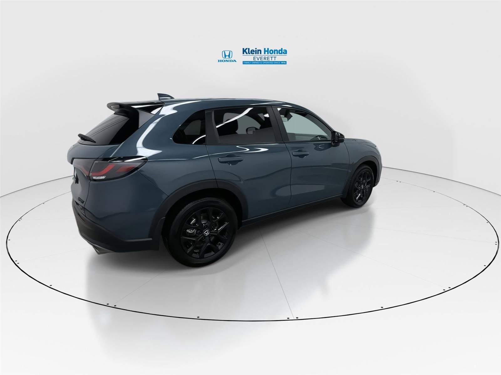 Certified 2025 Honda HR-V Sport image 2