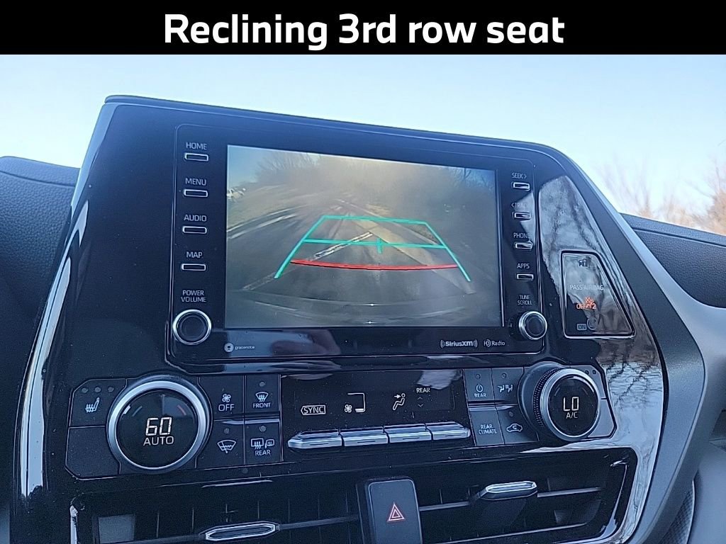 Used 2021 Toyota Highlander XLE image 20