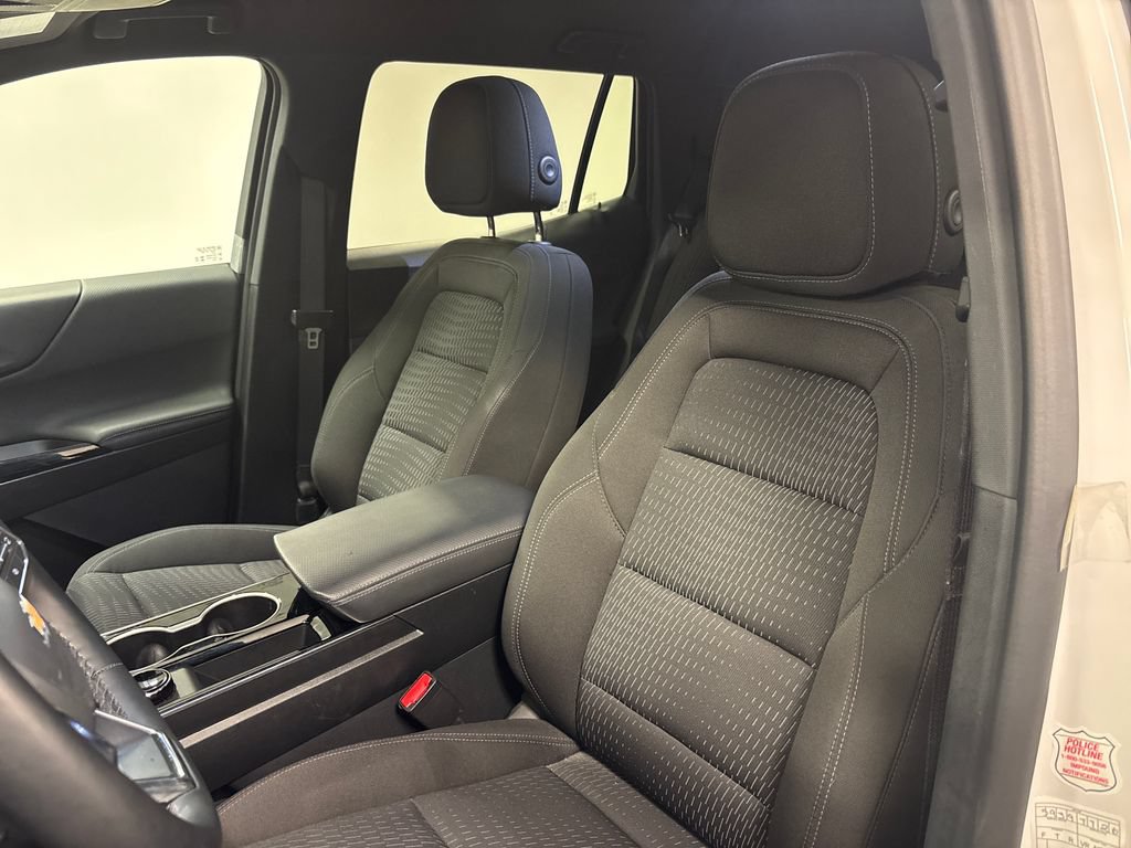 Used 2026 Chevrolet Equinox LT FWD image 22