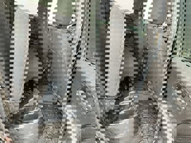 Used 2026 Chevrolet Colorado W/T w/ Advanced Trailering Package AWD/4WD image 15