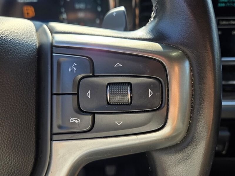 Used 2023 Chevrolet Silverado 1500 LT AWD/4WD image 29