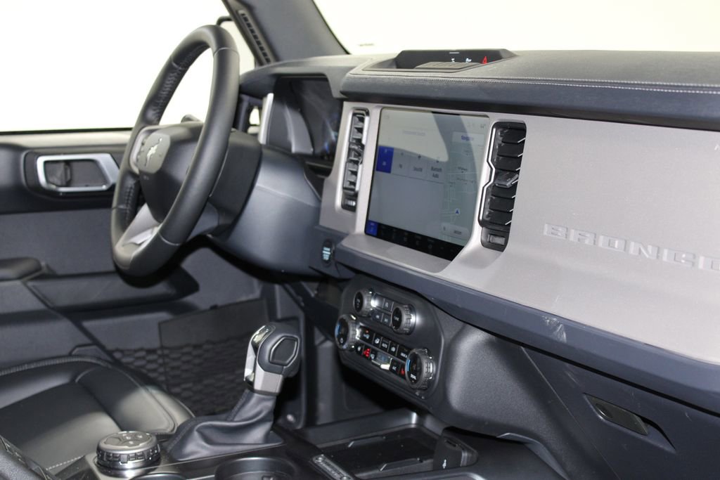 New 2025 Ford Bronco Outer Banks image 29