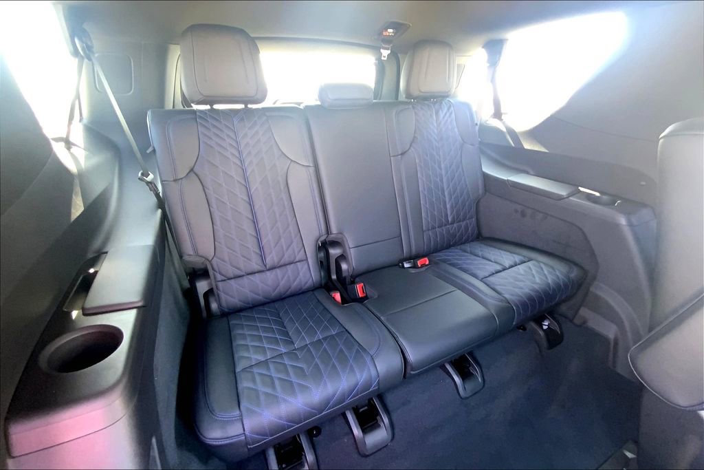 New 2026 Cadillac Escalade IQL Luxury image 30