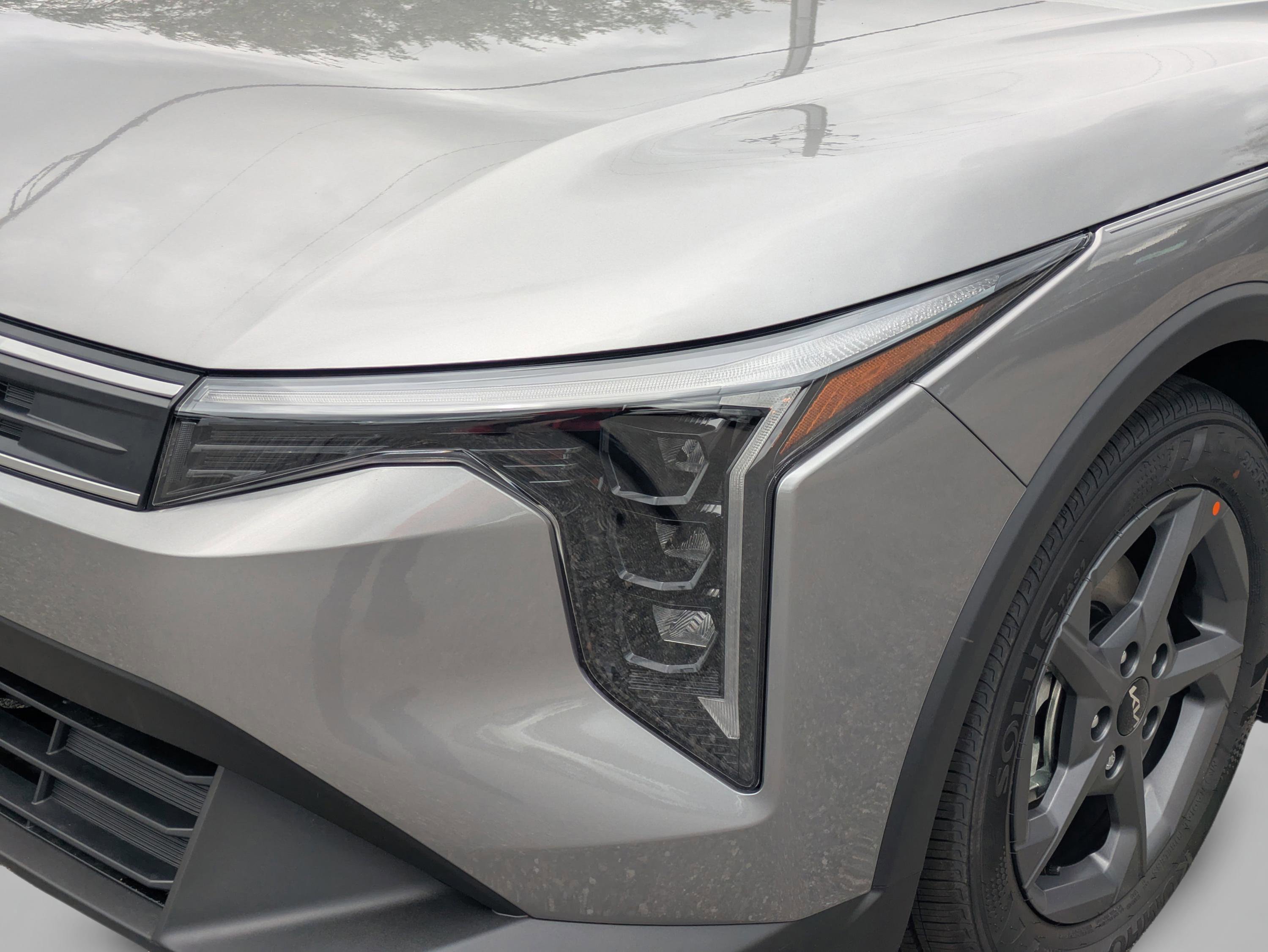 New 2026 Kia K4 LXS image 12
